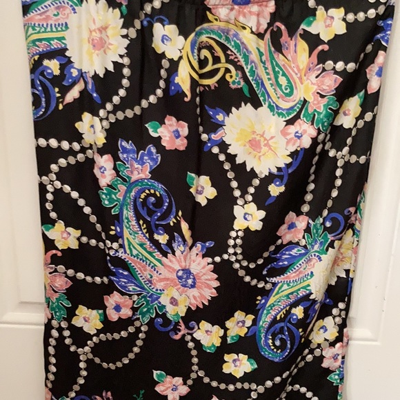 Vintage. Two-Piece Set - Picture 6 of 7